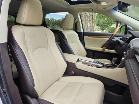 Used 2019 Lexus RX 350 AWD w/ Navigation Package image 47