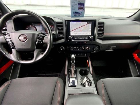 Used 2023 Nissan Frontier PRO-4X w/ Pro Convenience Package AWD/4WD image 19