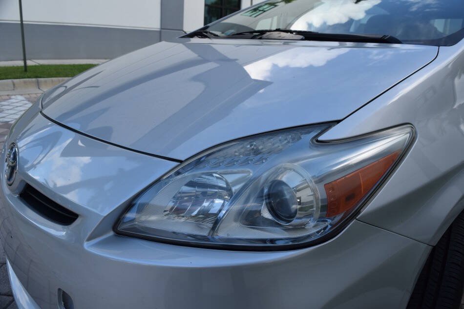 Used 2010 Toyota Prius Two w/ Preferred Accessory Pkg FWD image 15