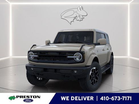 New 2025 Ford Bronco Outer Banks AWD/4WD image 1