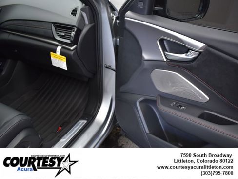 Certified 2025 Acura RDX A-Spec image 31