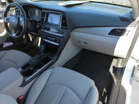 Used 2018 Hyundai Sonata SEL image 21