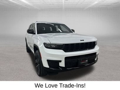Used 2023 Jeep Grand Cherokee L Laredo
