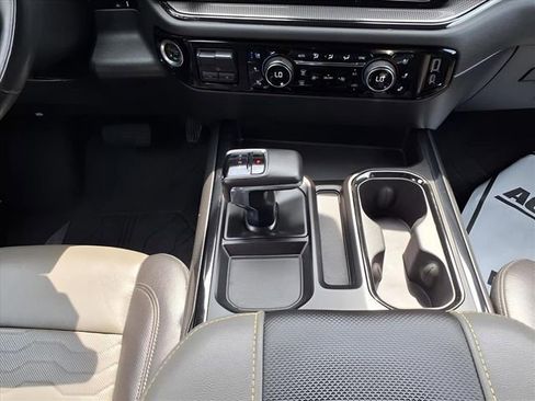 Used 2023 Chevrolet Silverado 1500 ZR2 w/ Technology Package image 17