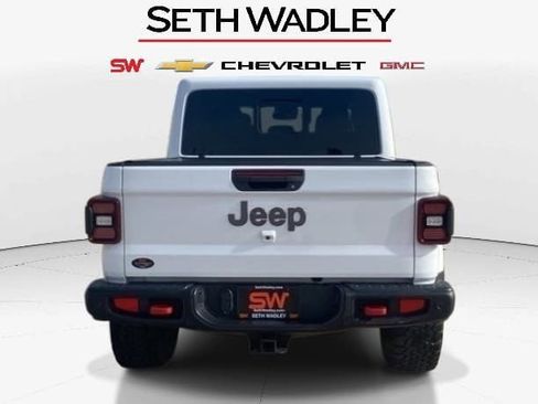 Used 2021 Jeep Gladiator Rubicon image 6