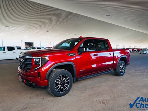 Used 2024 GMC Sierra 1500 AT4 w/ Technology Package image 3