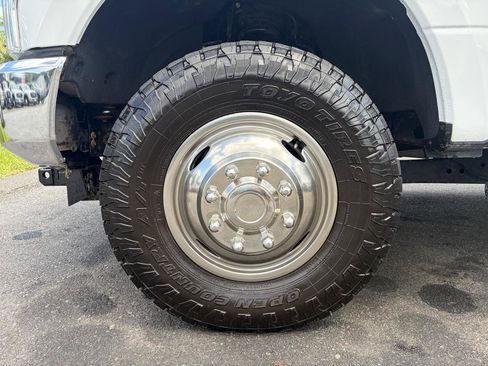 Used 2020 Ford F350 XL w/ Power Equipment Group AWD/4WD image 12