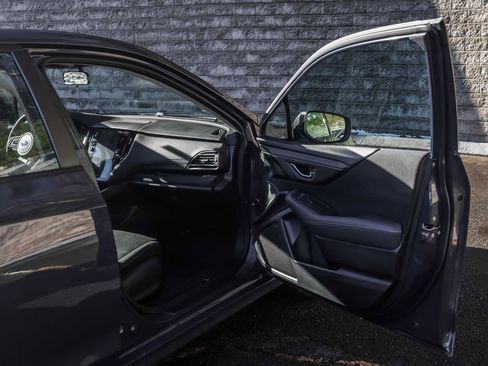 Used 2023 Subaru Legacy Premium image 14