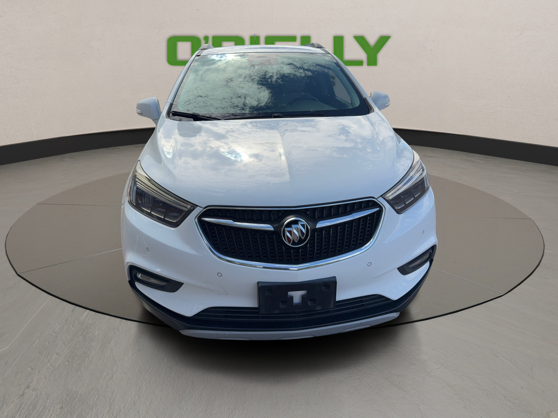 Used 2019 Buick Encore Essence w/ Experience Buick Package FWD image 9