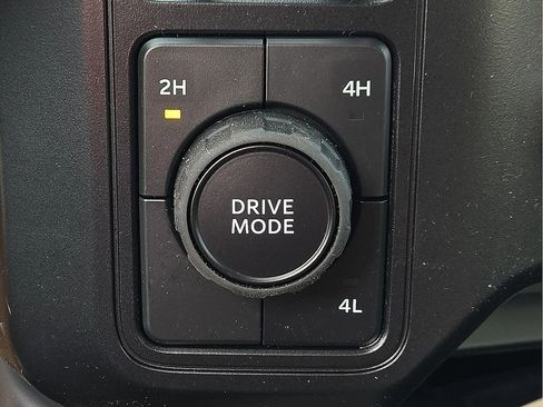 New 2026 Ford F250 Lariat w/ Black Appearance Package image 15