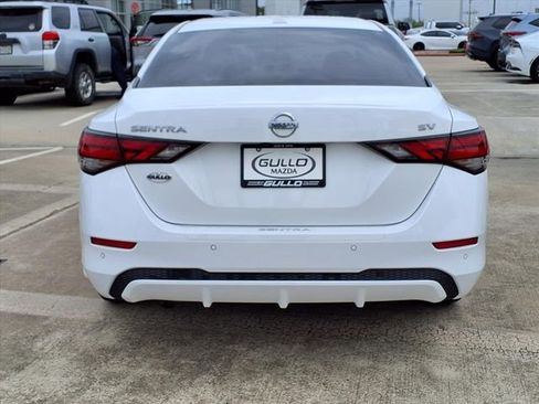 Used 2023 Nissan Sentra SV FWD image 6