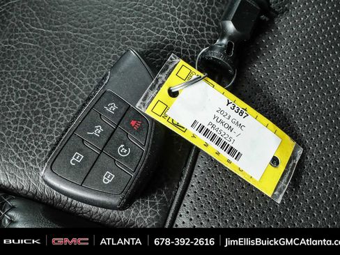 Used 2023 GMC Yukon Denali AWD/4WD image 38