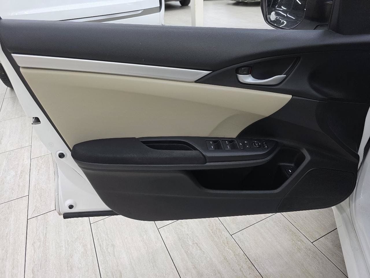 Used 2018 Honda Civic LX image 32
