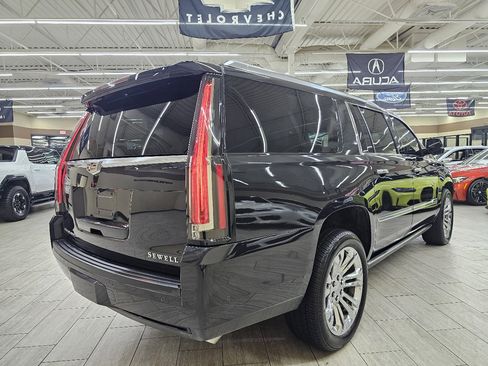Used 2019 Cadillac Escalade ESV Premium Luxury w/ LPO, Radiant Package image 6