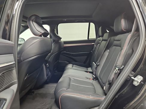 Used 2024 Jeep Wagoneer Launch Edition image 10