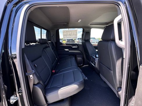 New 2026 GMC Sierra 1500 Denali w/ Denali Reserve Package AWD/4WD image 14