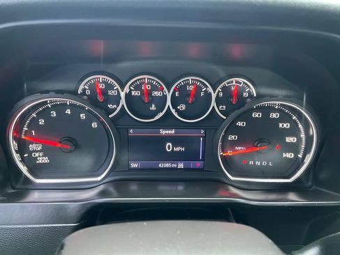 Used 2021 Chevrolet Silverado 1500 LT Trail Boss w/ Bed Protection Package AWD/4WD image 35