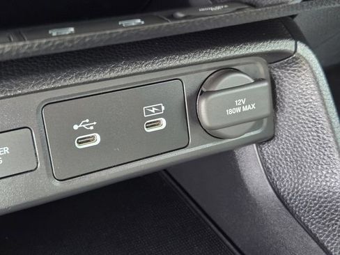 Used 2025 Honda Civic Sport image 19