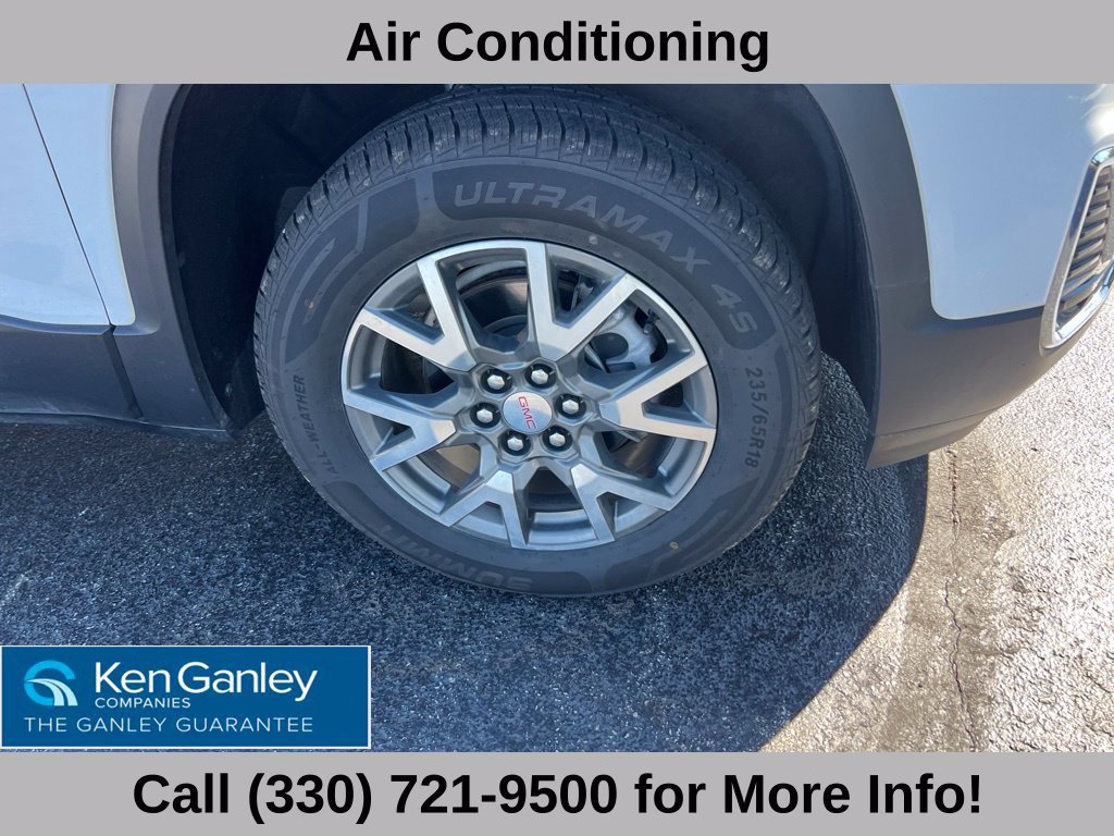 Used 2022 GMC Acadia SLE w/ Driver Convenience Package FWD image 17