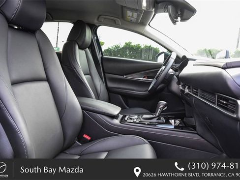Certified 2025 MAZDA CX-30 AWD 2.5 S w/ Select Sport Pkg image 16
