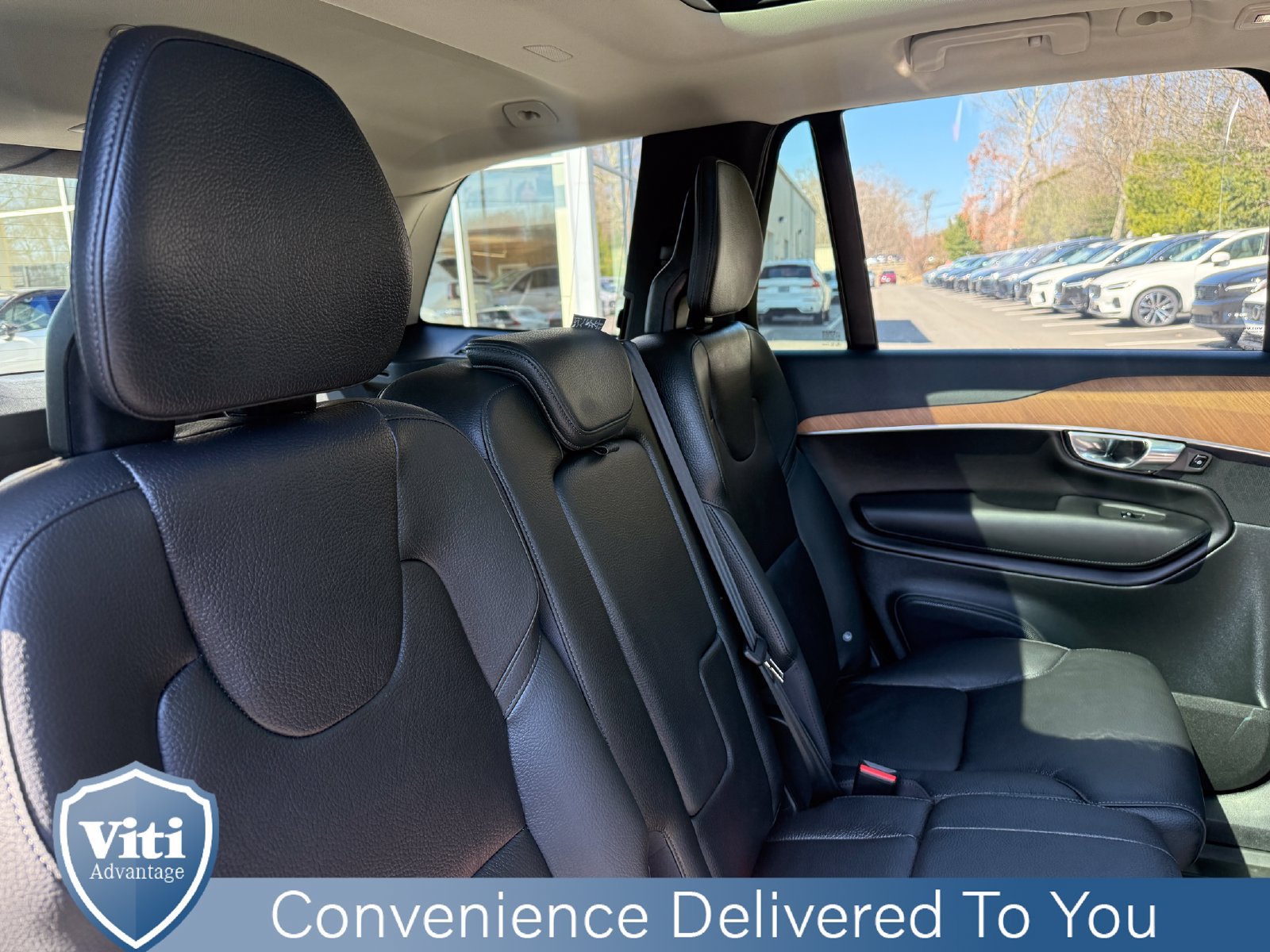 Certified 2025 Volvo XC90 B6 Plus w/ Protection Package Premier AWD/4WD image 28