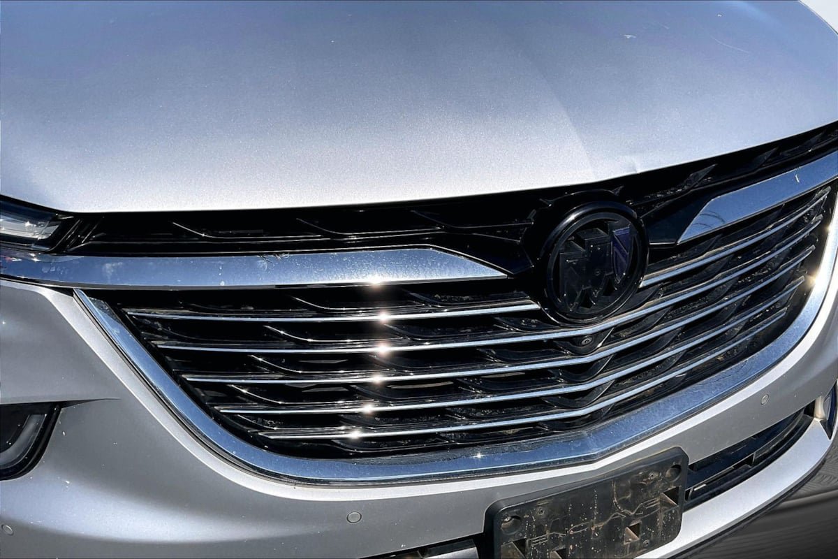 Used 2022 Buick Enclave Premium FWD image 29