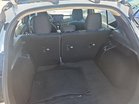 Used 2023 Nissan Kicks SR FWD image 7