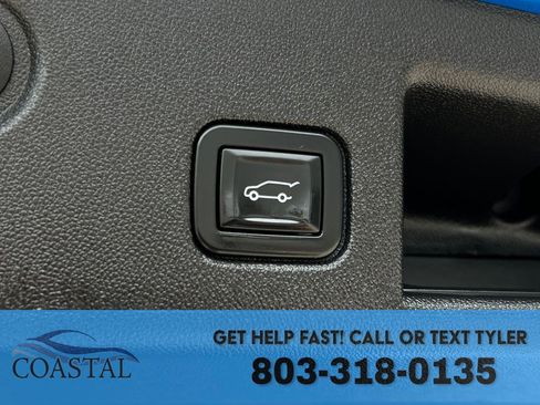 Used 2024 Chevrolet Equinox RS w/ RS Leather Package FWD image 23