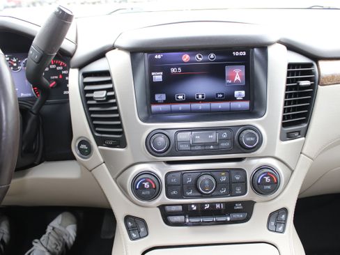 Used 2015 GMC Yukon XL Denali image 11