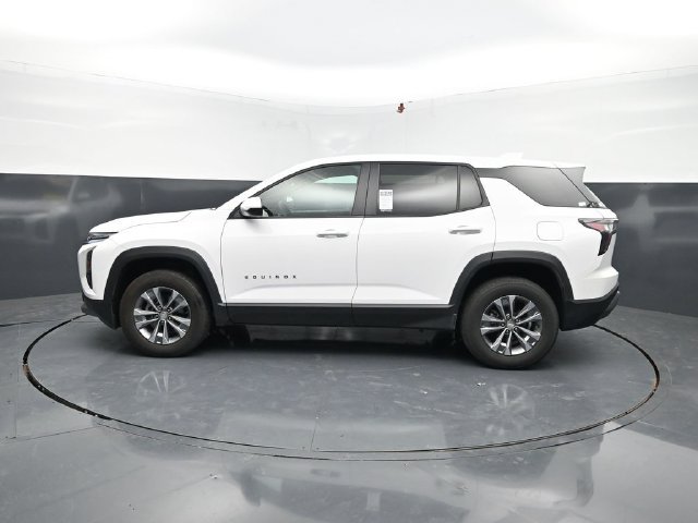 Used 2025 Chevrolet Equinox LT FWD image 4