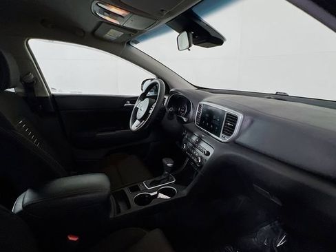 Used 2022 Kia Sportage LX w/ LX FWD Value Edition Package image 10