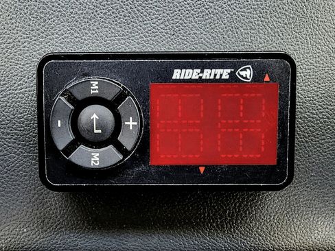 Used 2018 RAM 2500 Big Horn image 13