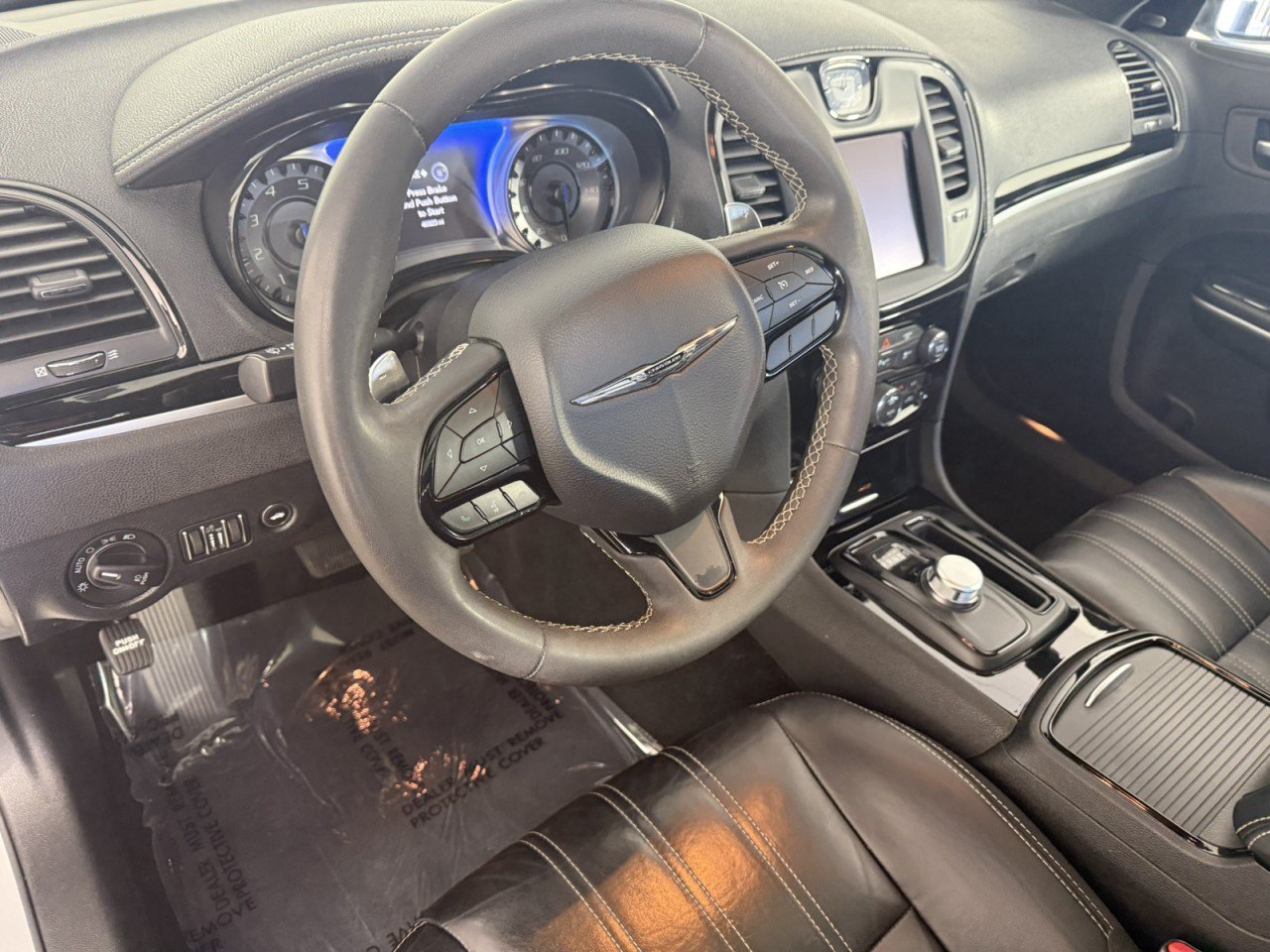 Used 2023 Chrysler 300 S RWD image 17