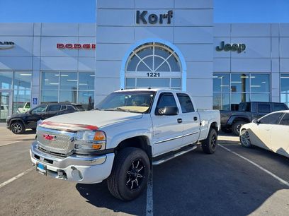 Used 2004 GMC Sierra 2500 SLT w/ Heavy-Duty Power Package