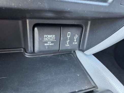 Used 2018 Honda Pilot EX image 26