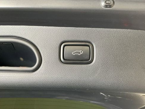 Used 2021 Kia Sportage EX w/ EX Technology Package FWD image 30
