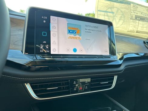 New 2026 Volkswagen Atlas SE image 26