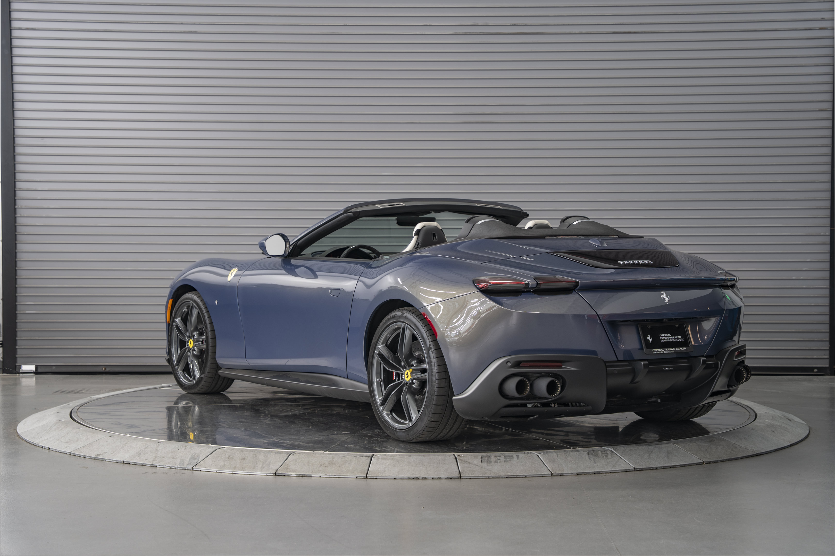 Used 2025 Ferrari Roma Spider RWD image 4