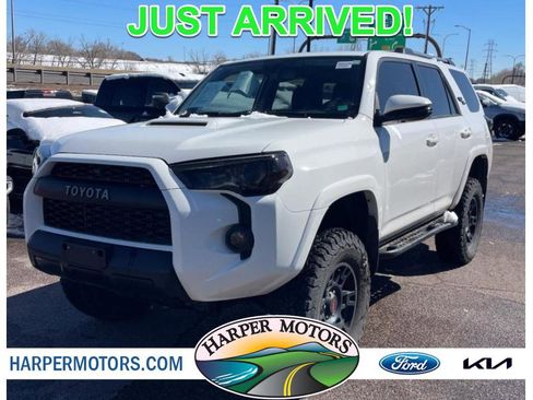 Used 2018 Toyota 4Runner TRD Off-Road Premium image 1