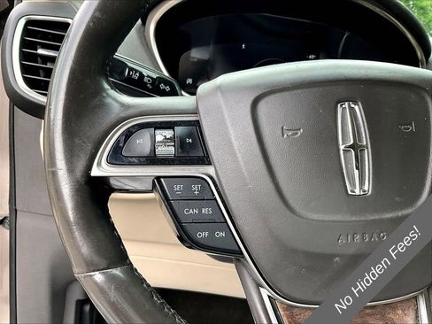 Used 2020 Lincoln Nautilus Reserve AWD/4WD image 15