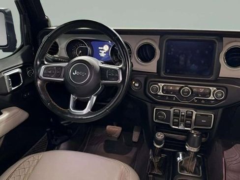 Used 2021 Jeep Wrangler Unlimited Sahara image 27