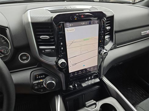 New 2026 RAM 1500 4x4 Crew Cab image 17