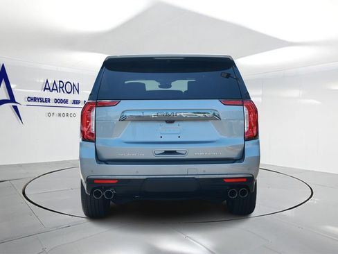 Used 2023 GMC Yukon Denali Ultimate AWD/4WD image 3