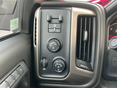 Used 2015 GMC Sierra 1500 Denali image 25
