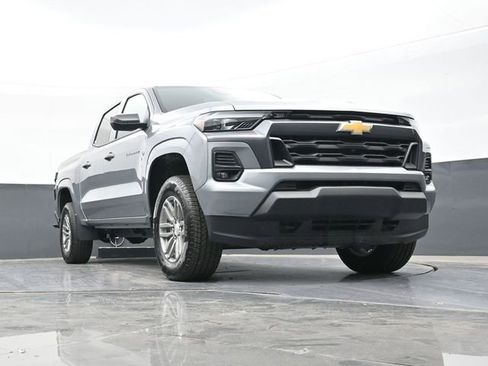 New 2025 Chevrolet Colorado LT w/ LT Convenience Package image 44