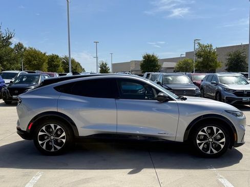 Used 2021 Ford Mustang Mach-E Premium RWD image 5