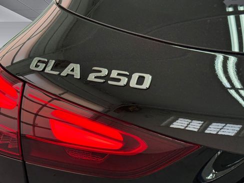 New 2026 Mercedes-Benz GLA 250 GLA 250 image 18