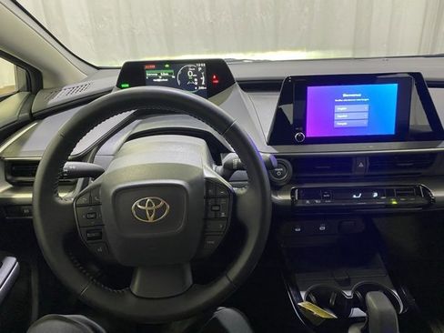 Certified 2024 Toyota Prius LE image 19