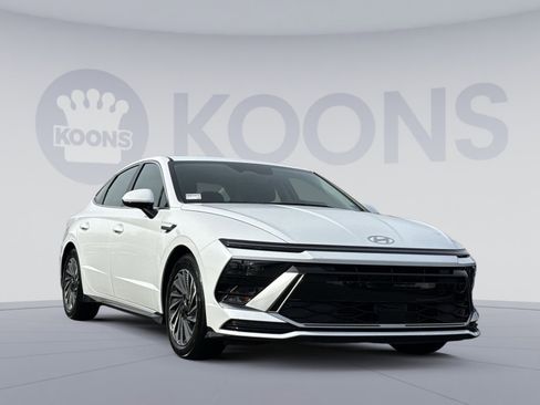 Certified 2025 Hyundai Sonata SEL image 5