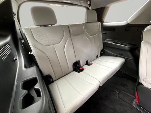 Used 2023 Hyundai Palisade SEL FWD image 26